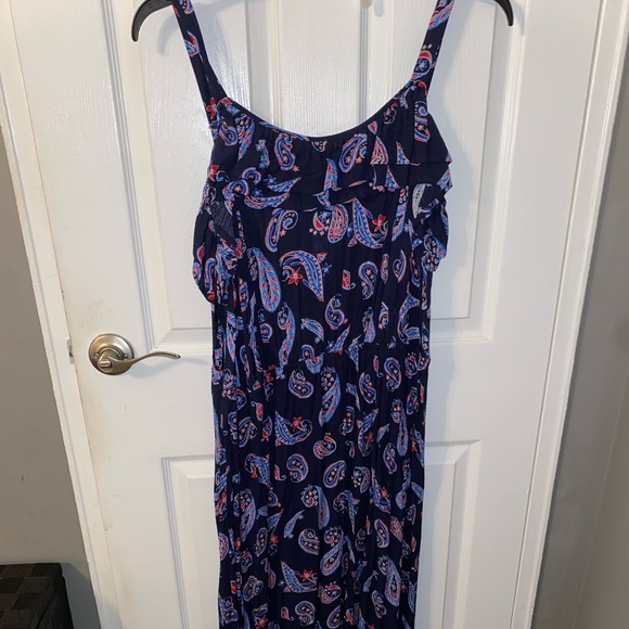 2x dresses and a sweater top - Picture 2 of 9